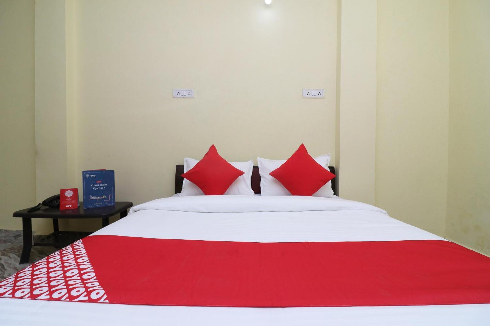 SPOT ON 27004 Hotel Om Sai Plaza Bhopal Exterior foto